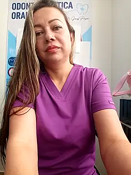 Madisson-04  online show from February 5, 1:51 pm