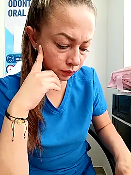 Madisson-04  online show from February 4, 1:28 pm