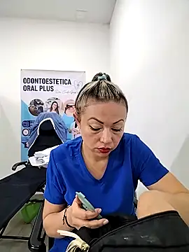 Madisson-04  online show from November 19, 12:05 pm