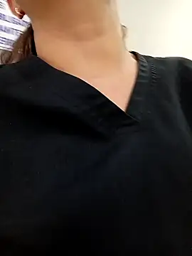 Madisson-04  online show from March 27, 5:03 pm