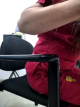 Madisson-04  online show from November 29, 6:19 pm