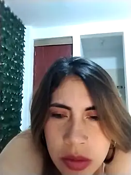 Snapshot of Camila_latina_0 chatting on September 22, 4:07 am Camila latina 0 online show from September 22, 4:07 am