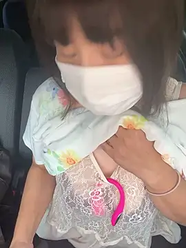 Snapshot of hanachan_001 chatting on October 15, 6:00 am hanachan 001 online show from October 15, 6:00 am