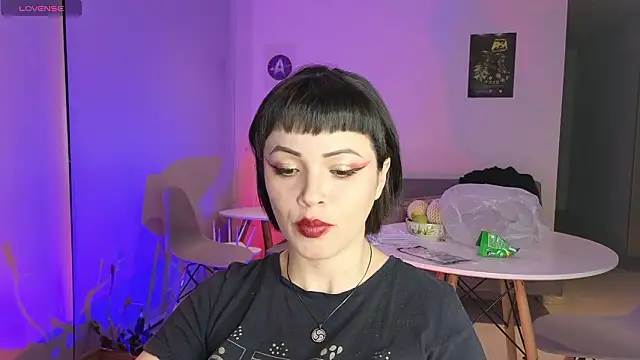 novafet online show from February 19, 2:08 am