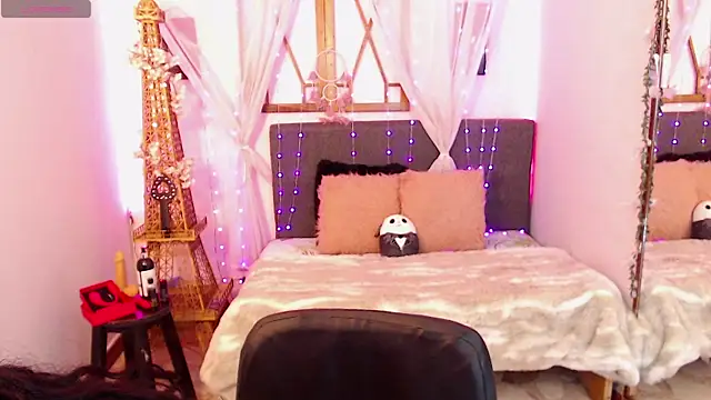 Snapshot of Cleofox_ chatting on November 7, 11:30 pm Cleofox online show from November 7, 11:30 pm