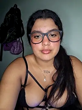 Cat Hot Party online show from November 9, 11:20 pm