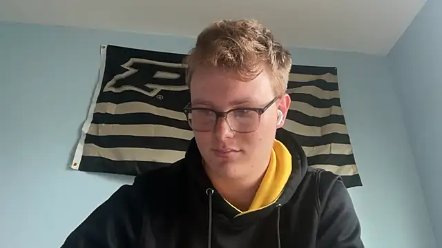Andyripp online show from April 2, 9:10 pm