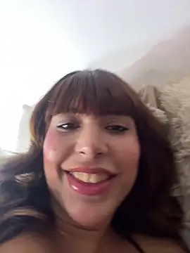 Snapshot of dahiana_marin chatting on December 16, 11:09 pm dahiana marin online show from December 16, 11:09 pm