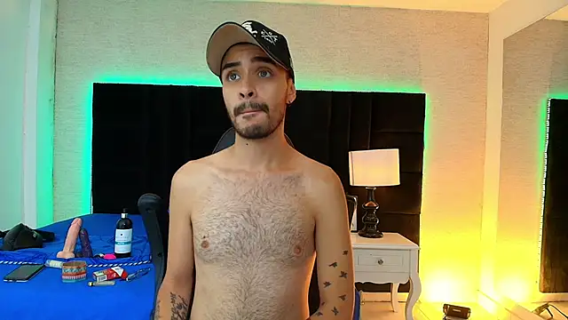 HairyDiamond  online show from September 17, 3:25 pm