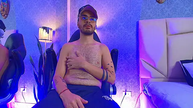 HairyDiamond  online show from September 20, 5:01 am