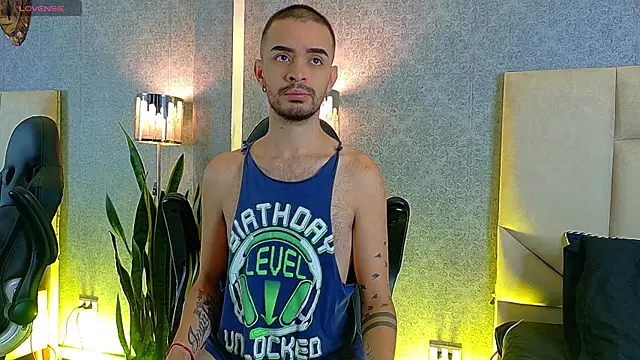 HairyDiamond  online show from September 25, 11:05 am