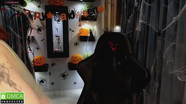 Roxy foxi online show from October 31, 1:13 am