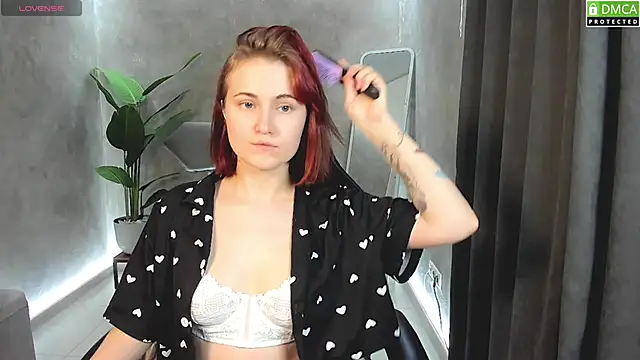 Roxy foxi online show from September 25, 1:11 am