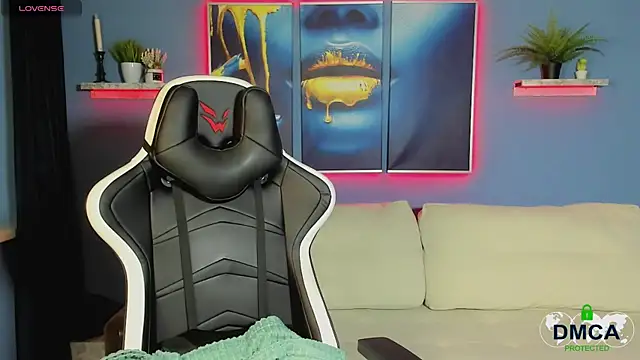 Roxy foxi online show from November 28, 1:06 am