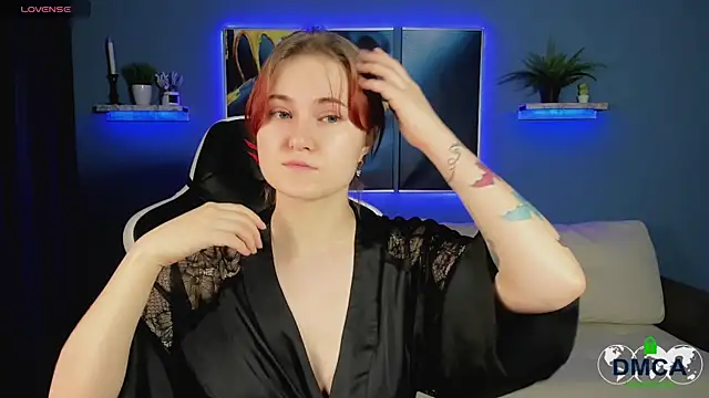 Roxy foxi online show from November 17, 1:09 am