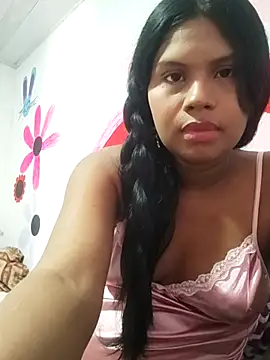 julietta1453 online show from February 17, 1:19 pm