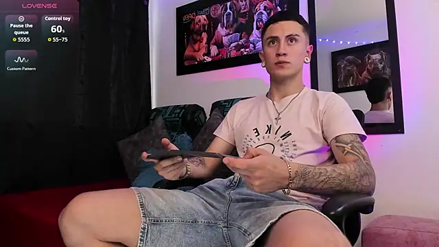 Sebas maverick online show from March 26, 8:51 pm