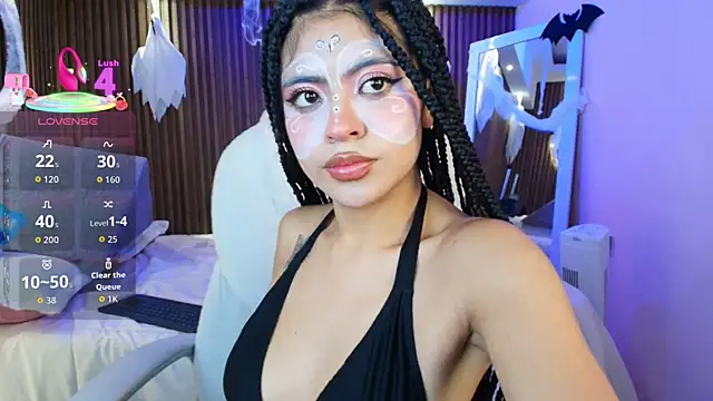 AlanaWalker9 online show from October 18, 3:52 am