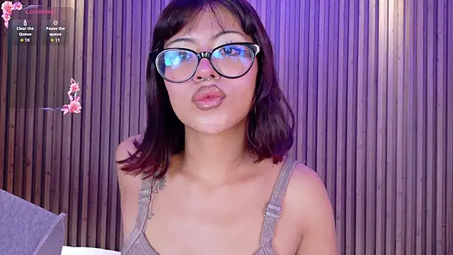 AlanaWalker9 online show from March 16, 11:36 am