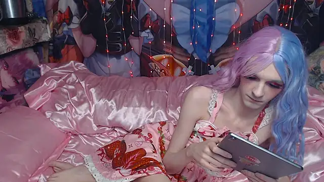 Snapshot of yutachka chatting on November 19, 10:43 pm yutachka online show from November 19, 10:43 pm