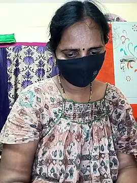 Snapshot of Mee_harini-telugupilla chatting on December 14, 1:12 am Mee harini-telugupilla online show from December 14, 1:12 am