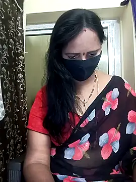 Snapshot of Mee_harini-telugupilla chatting on December 22, 4:01 am Mee harini-telugupilla online show from December 22, 4:01 am