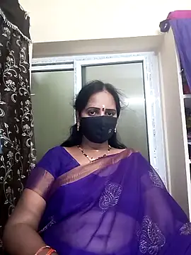 Snapshot of Mee_harini-telugupilla chatting on November 8, 7:34 am Mee harini-telugupilla online show from November 8, 7:34 am