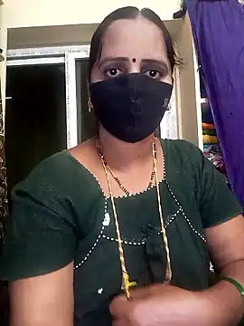 Snapshot of Mee_harini-telugupilla chatting on January 13, 5:06 pm Mee harini-telugupilla online show from January 13, 5:06 pm