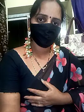 Snapshot of Mee_harini-telugupilla chatting on January 10, 4:02 pm Mee harini-telugupilla online show from January 10, 4:02 pm