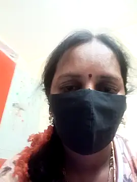 Snapshot of Mee_harini-telugupilla chatting on November 30, 10:32 pm Mee harini-telugupilla online show from November 30, 10:32 pm