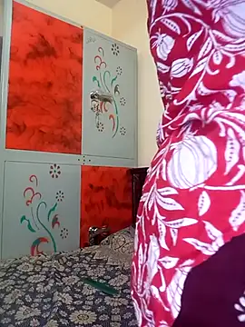 Snapshot of Mee_harini-telugupilla chatting on November 24, 4:40 pm Mee harini-telugupilla online show from November 24, 4:40 pm