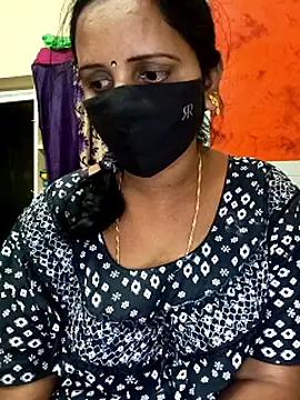 Snapshot of Mee_harini-telugupilla chatting on January 31, 7:12 pm Mee harini-telugupilla online show from January 31, 7:12 pm