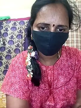 Snapshot of Mee_harini-telugupilla chatting on February 13, 3:06 am Mee harini-telugupilla online show from February 13, 3:06 am