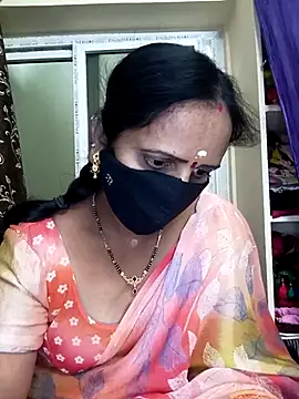 Snapshot of Mee_harini-telugupilla chatting on November 9, 4:38 am Mee harini-telugupilla online show from November 9, 4:38 am