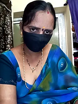 Snapshot of Mee_harini-telugupilla chatting on December 17, 5:12 am Mee harini-telugupilla online show from December 17, 5:12 am