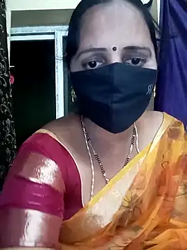 Snapshot of Mee_harini-telugupilla chatting on February 9, 5:22 pm Mee harini-telugupilla online show from February 9, 5:22 pm