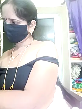 Snapshot of Mee_harini-telugupilla chatting on February 2, 2:49 pm Mee harini-telugupilla online show from February 2, 2:49 pm