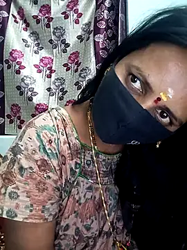 Snapshot of Mee_harini-telugupilla chatting on November 14, 3:59 pm Mee harini-telugupilla online show from November 14, 3:59 pm