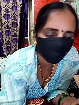 Snapshot of Mee_harini-telugupilla chatting on December 16, 5:06 pm Mee harini-telugupilla online show from December 16, 5:06 pm