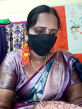 Snapshot of Mee_harini-telugupilla chatting on January 15, 1:25 pm Mee harini-telugupilla online show from January 15, 1:25 pm