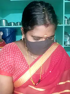 Snapshot of chubby_babitha-telugu chatting on December 2, 1:24 pm chubby babitha-telugu online show from December 2, 1:24 pm