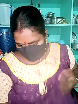 Snapshot of chubby_babitha-telugu chatting on December 3, 2:23 am chubby babitha-telugu online show from December 3, 2:23 am