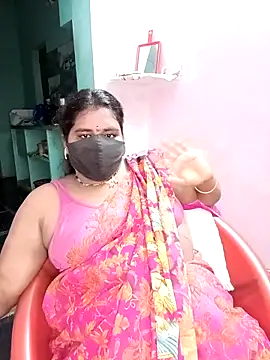 Snapshot of chubby_babitha-telugu chatting on October 19, 5:05 pm chubby babitha-telugu online show from October 19, 5:05 pm