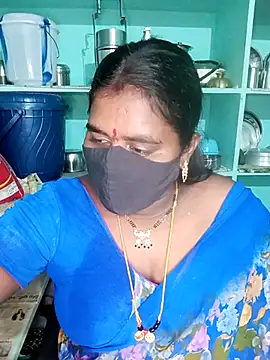 Snapshot of chubby_babitha-telugu chatting on December 3, 2:27 pm chubby babitha-telugu online show from December 3, 2:27 pm