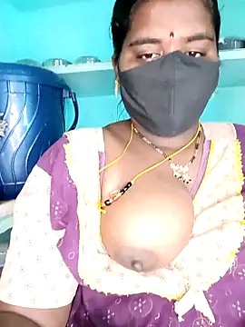 Snapshot of chubby_babitha-telugu chatting on November 28, 11:32 am chubby babitha-telugu online show from November 28, 11:32 am