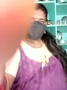 Snapshot of chubby_babitha-telugu chatting on November 29, 4:18 pm chubby babitha-telugu online show from November 29, 4:18 pm