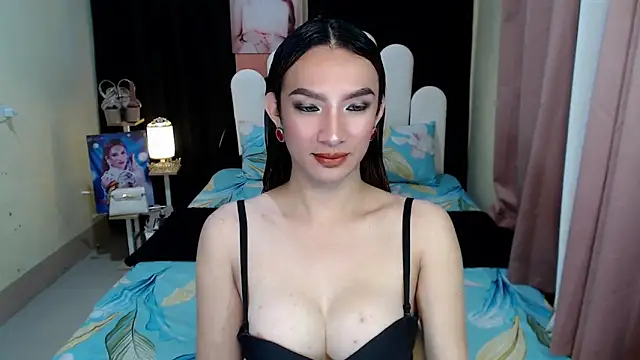 Snapshot of AmandaTheMonsterCock chatting on October 6, 5:46 pm AmandaTheMonsterCock online show from October 6, 5:46 pm
