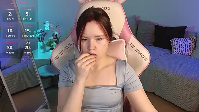 Sweetie Hope online show from February 22, 4:41 pm