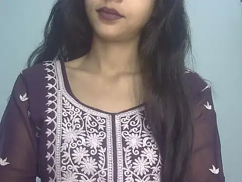 Saniya9B online show from January 6, 3:38 pm