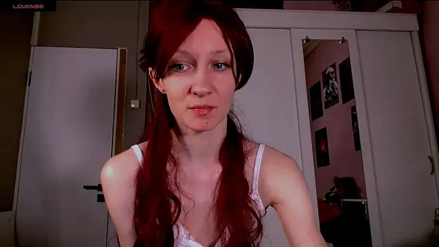 Snapshot of ariana_greys chatting on December 14, 10:59 pm ariana greys online show from December 14, 10:59 pm